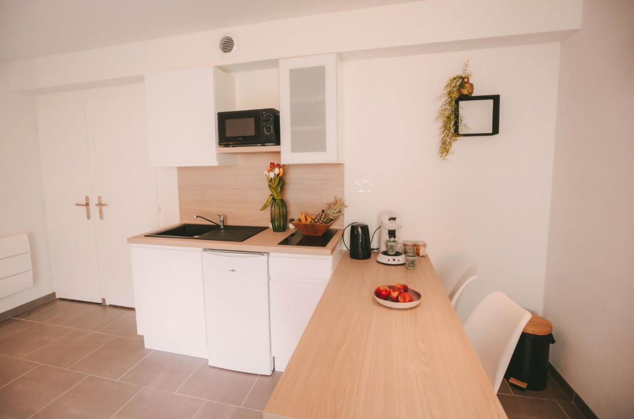 Franc-Bisontin - Unique ! 4 Logements Disponibles Besançon Exterior foto